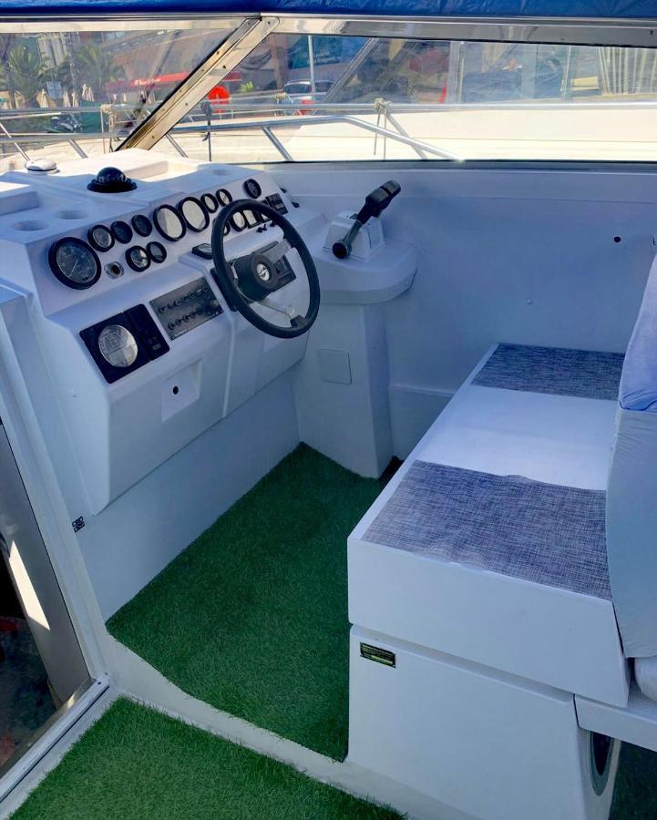 Cozy private two rooms yacht in Barcelona - Port Fórum Sant Adria de Besos Exterior foto