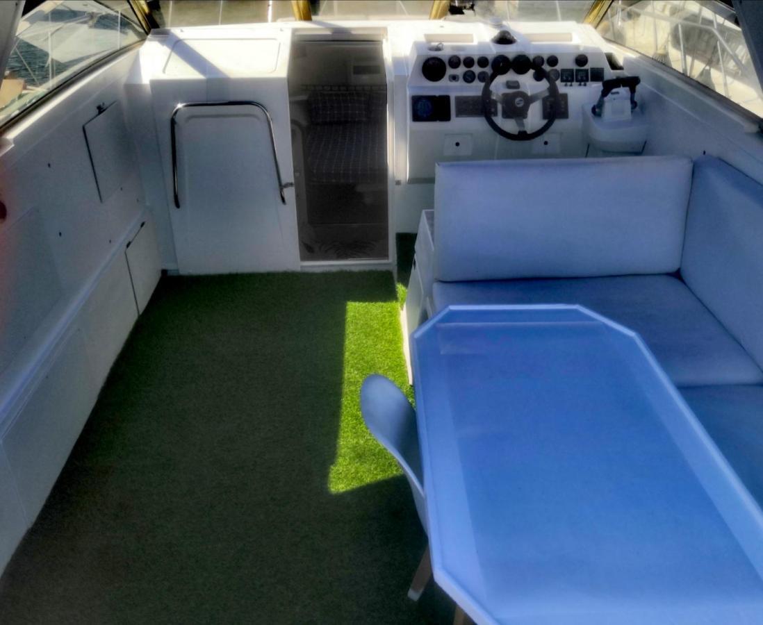 Cozy private two rooms yacht in Barcelona - Port Fórum Sant Adria de Besos Exterior foto