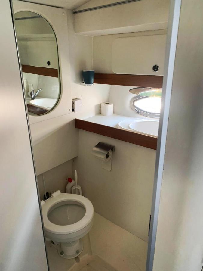 Cozy private two rooms yacht in Barcelona - Port Fórum Sant Adria de Besos Exterior foto